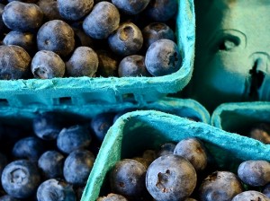blueberries-in-cartons-shutterstock_136186283